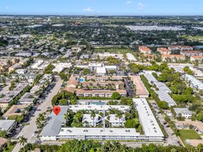 2151 NE 42nd Ct 204, Lighthouse Point FL 33064