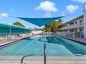 2151 NE 42nd Ct 204, Lighthouse Point FL 33064