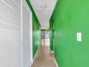 2151 NE 42nd Ct 204, Lighthouse Point FL 33064