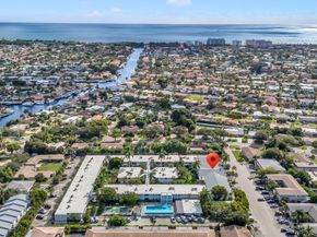 2151 NE 42nd Ct 204, Lighthouse Point FL 33064