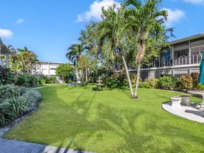 2151 NE 42nd Ct 204, Lighthouse Point FL 33064