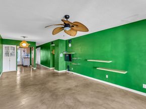 2151 NE 42nd Ct 204, Lighthouse Point FL 33064