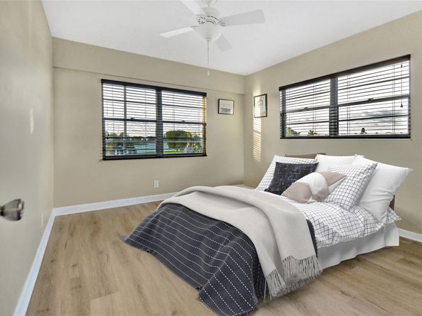 33 Fanshaw A 33, Boca Raton FL 33434