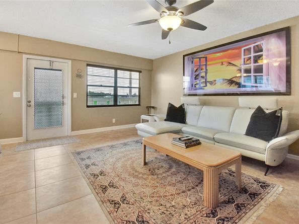 33 Fanshaw A 33, Boca Raton FL 33434