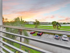 33 Fanshaw A 33, Boca Raton FL 33434