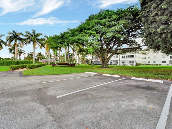 33 Fanshaw A 33, Boca Raton FL 33434