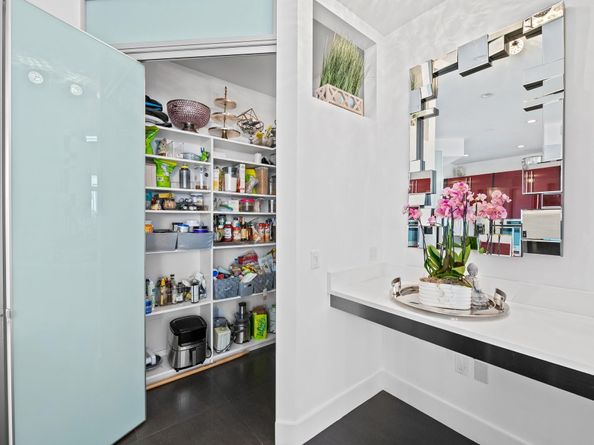 1223 NE 14th Ave, Fort Lauderdale FL 33304