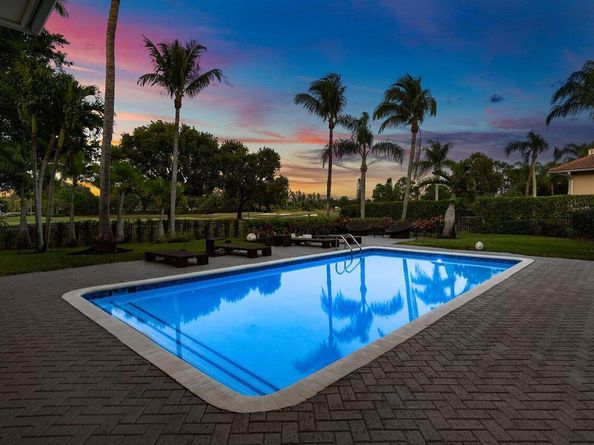 101 Sandbourne Lane, Palm Beach Gardens FL 33418