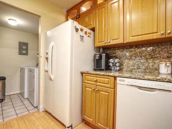 302 Pine Ridge Circle A2, Greenacres FL 33463