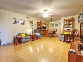 302 Pine Ridge Circle A2, Greenacres FL 33463