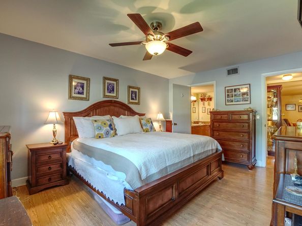 302 Pine Ridge Circle A2, Greenacres FL 33463