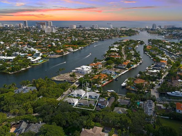 1544 Ponce De Leon Dr, Fort Lauderdale FL 33301