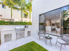 1544 Ponce De Leon Dr, Fort Lauderdale FL 33301