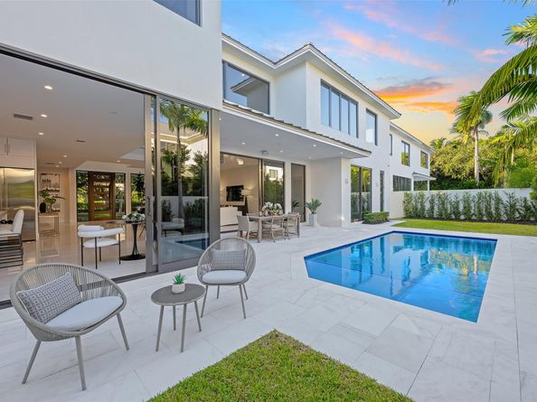 1544 Ponce De Leon Dr, Fort Lauderdale FL 33301