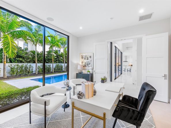 1544 Ponce De Leon Dr, Fort Lauderdale FL 33301