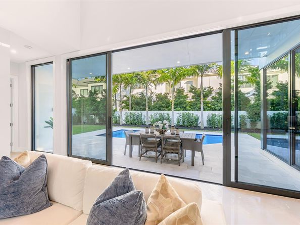 1544 Ponce De Leon Dr, Fort Lauderdale FL 33301