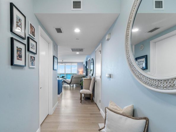 2650 Lake Shore Drive 1202, Riviera Beach FL 33404