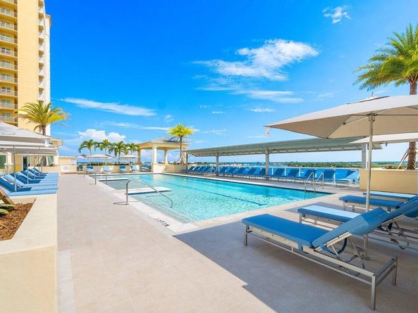 2650 Lake Shore Drive 1202, Riviera Beach FL 33404