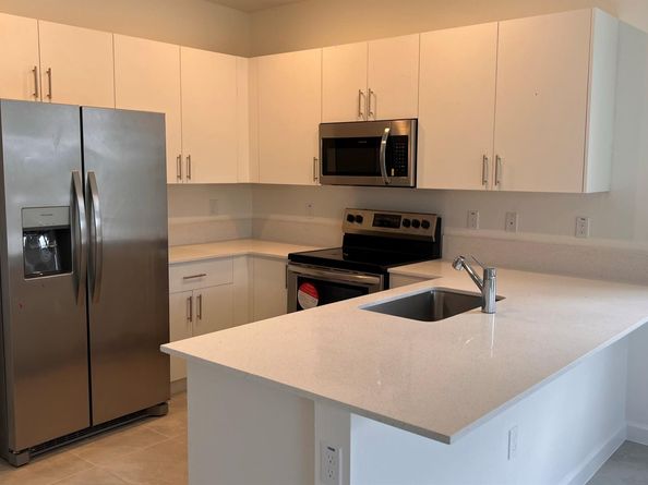 11960 NW 47 Mnr 11960, Coral Springs FL 33065