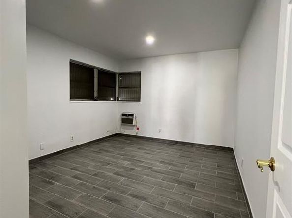 350 NE 58th St, Fort Lauderdale FL 33334