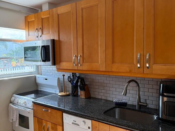 741 Bayshore Drive 2s, Fort Lauderdale FL 33304