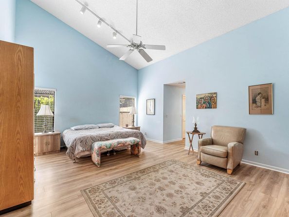 4299 NW 26th Avenue, Boca Raton FL 33434