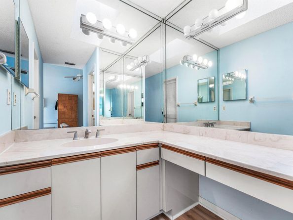 4299 NW 26th Avenue, Boca Raton FL 33434