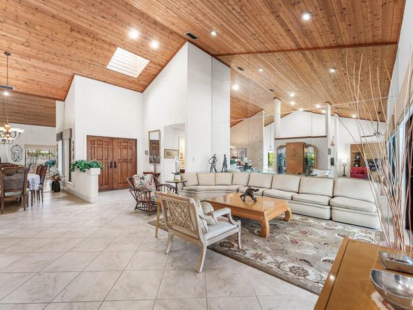 4299 NW 26th Avenue, Boca Raton FL 33434