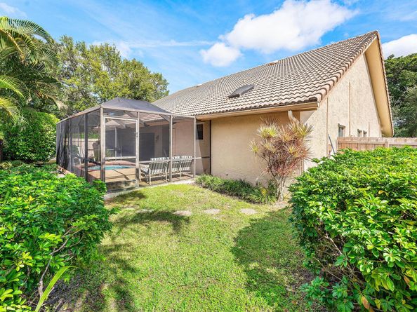 4299 NW 26th Avenue, Boca Raton FL 33434