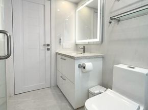 3640 Yacht Club Dr 1410, Miami FL 33180