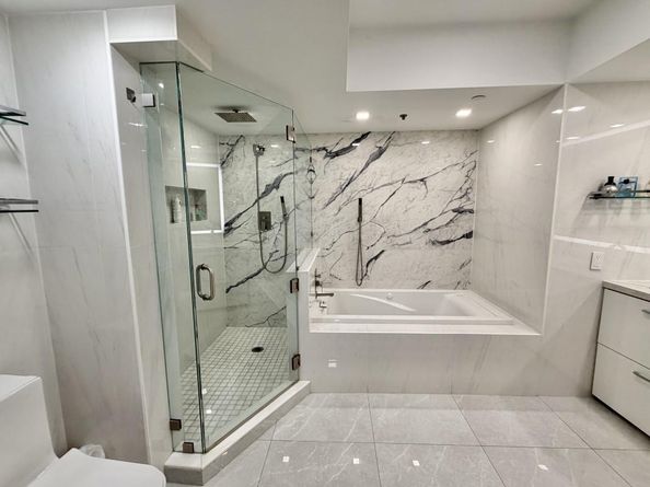 3640 Yacht Club Dr 1410, Miami FL 33180