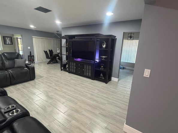 6313 Tall Cypress Circle, Greenacres FL 33463