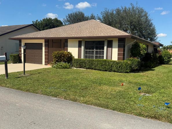 6313 Tall Cypress Circle, Greenacres FL 33463