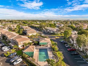 1030 NW 107th Ave 1030, Pembroke Pines FL 33026