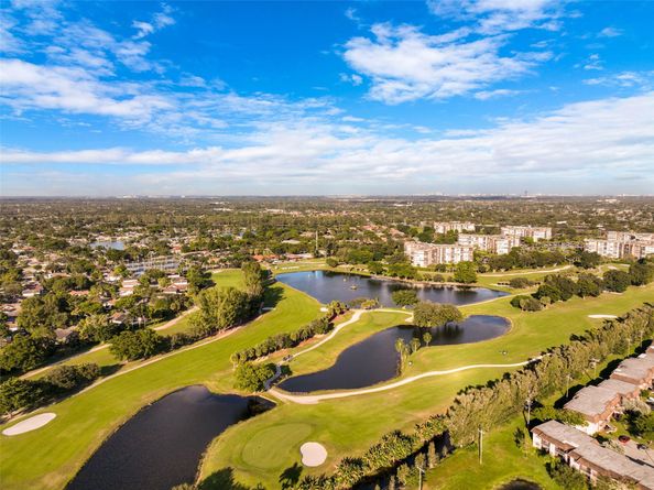 1030 NW 107th Ave 1030, Pembroke Pines FL 33026