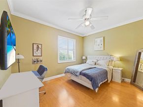 740 NW 170th Ter, Pembroke Pines FL 33028