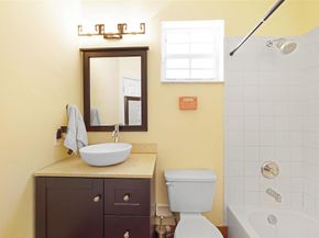 740 NW 170th Ter, Pembroke Pines FL 33028