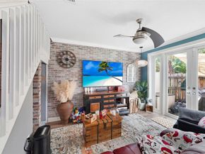 740 NW 170th Ter, Pembroke Pines FL 33028