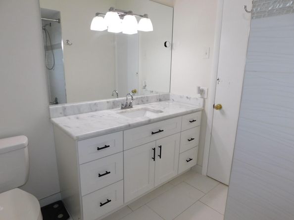 8671 NW 19th St, Pembroke Pines FL 33024