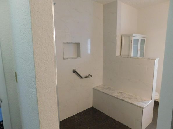 8671 NW 19th St, Pembroke Pines FL 33024