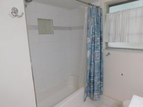 8671 NW 19th St, Pembroke Pines FL 33024