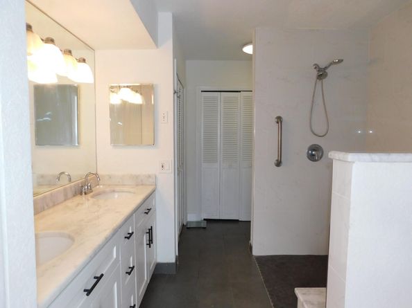 8671 NW 19th St, Pembroke Pines FL 33024