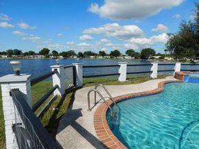 8671 NW 19th St, Pembroke Pines FL 33024