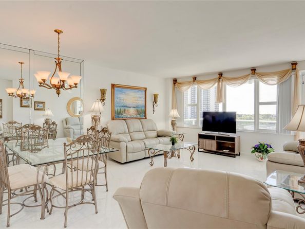 3333 NE 34th St 811, Fort Lauderdale FL 33308