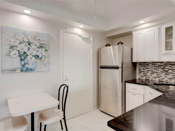 3333 NE 34th St 811, Fort Lauderdale FL 33308