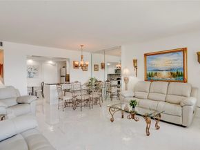 3333 NE 34th St 811, Fort Lauderdale FL 33308