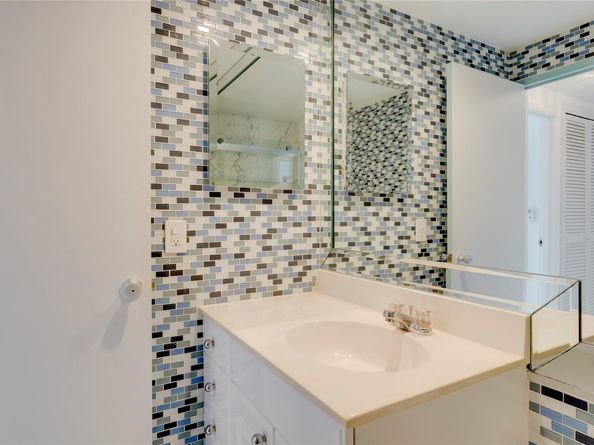 3333 NE 34th St 811, Fort Lauderdale FL 33308