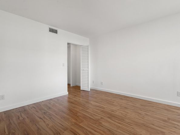 9144 W Atlantic Blvd 823, Coral Springs FL 33071