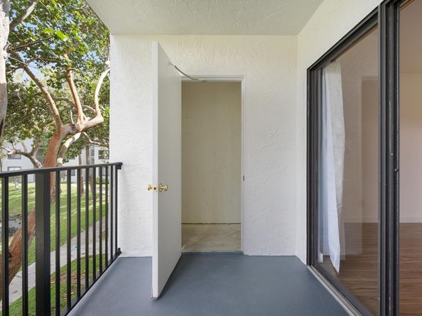 9144 W Atlantic Blvd 823, Coral Springs FL 33071