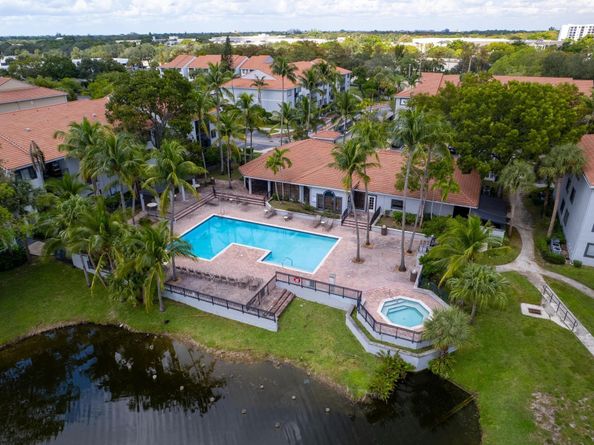 9144 W Atlantic Blvd 823, Coral Springs FL 33071